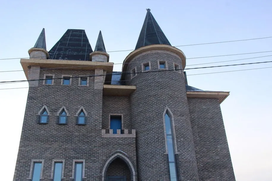 Кирпич ручной формовки Богандинский ЛЕФОРТ ECO WDF – купить по низкой цене в Екатеринбурге в интернет-магазине Стройснаб Кирпич ручной формовки Богандинский ЛЕФОРТ ECO WDF в Екатеринбурге