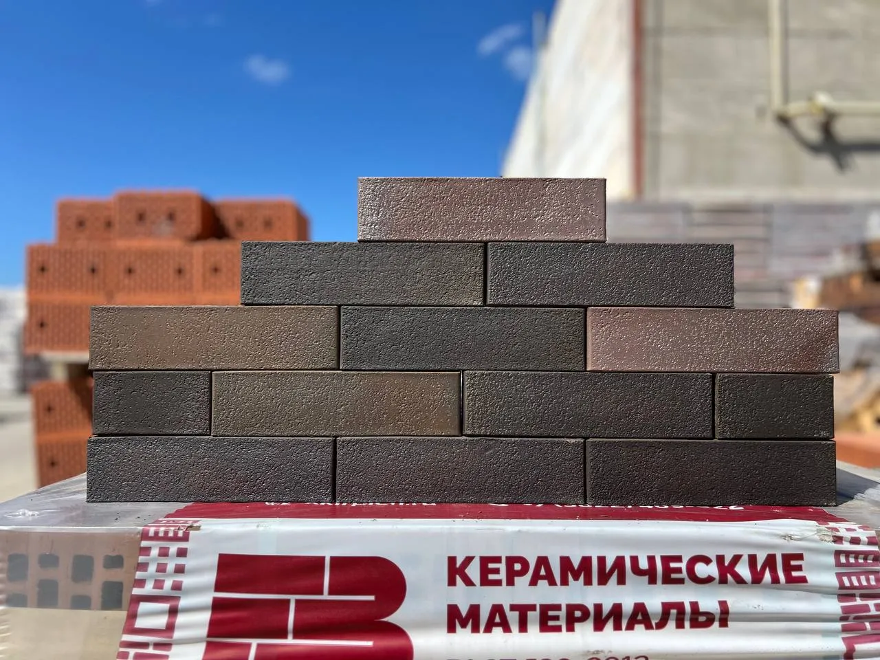 Кирпич керамический лицевой Копыловская керамика Бургундия 1 НФ – купить по низкой цене в Екатеринбурге в интернет-магазине Стройснаб Кирпич керамический лицевой Копыловская керамика Бургундия 1 НФ в Екатеринбурге