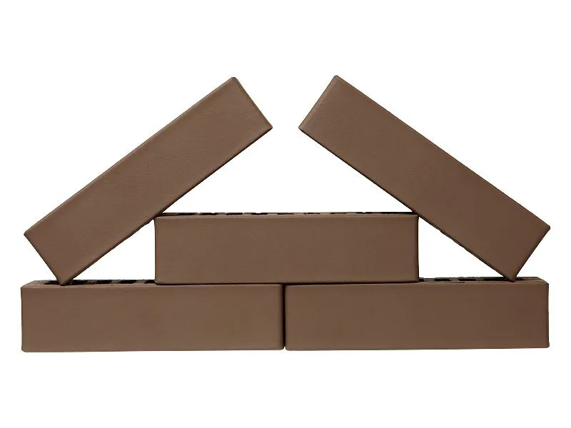 Кирпич керамический лицевой ОСМиБТ коричневый гладкий 0,7 НФ – купить по низкой цене в Екатеринбурге в интернет-магазине Стройснаб Кирпич керамический лицевой ОСМиБТ коричневый гладкий 0,7 НФ в Екатеринбурге