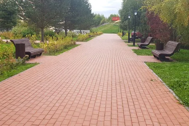 Реконструкция мемориального комплекса «Монумент Славы» и Вечного огня в Пыть-Яхе Реконструкция мемориального комплекса «Монумент Славы» и Вечного огня в Пыть-Яхе