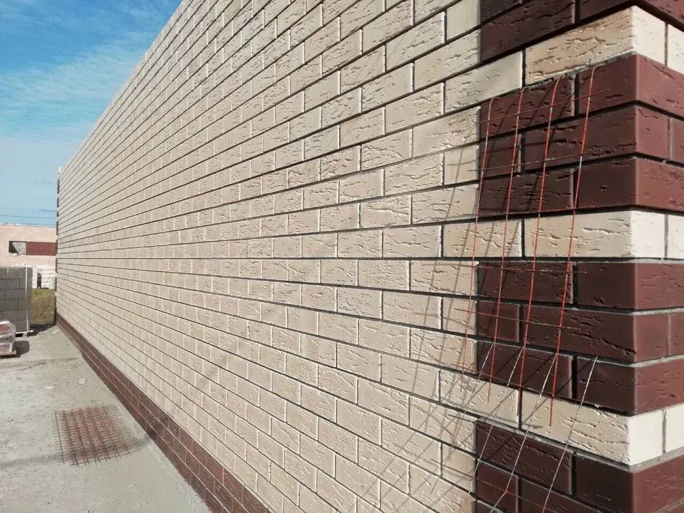 Кирпич керамический Фурбау утолщенный Сливки Рустика Меланж – купить по низкой цене в Екатеринбурге в интернет-магазине Стройснаб Кирпич керамический Фурбау утолщенный Сливки Рустика Меланж в Екатеринбурге