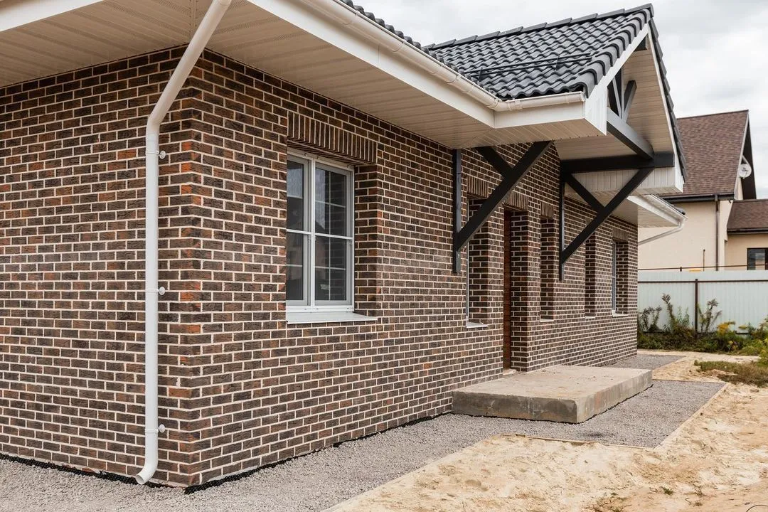 Кирпич керамический Керма BRITANIKA STAFFORD 0,73 НФ – купить по низкой цене в Екатеринбурге в интернет-магазине Стройснаб Кирпич керамический Керма BRITANIKA STAFFORD 0,73 НФ в Екатеринбурге