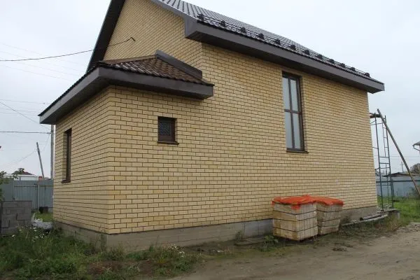 Кирпич силикатный лицевой Поревит желтый 1,4 НФ в Екатеринбурге