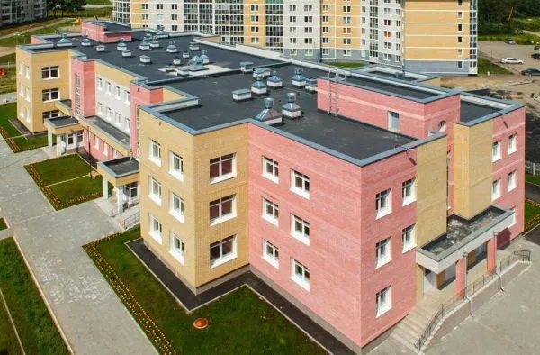 Кирпич силикатный лицевой Симат красный 1,4 НФ  в Екатеринбурге