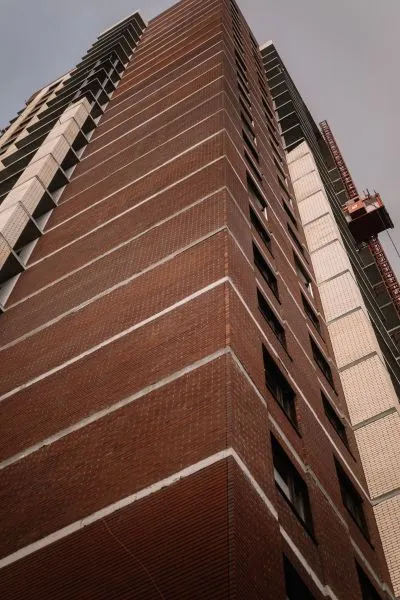 Кирпич керамический лицевой Ликолор Тайга Вулканы Пылающий камень 0,7 НФ – купить по низкой цене в Екатеринбурге в интернет-магазине Стройснаб Кирпич керамический лицевой Ликолор Тайга Вулканы Пылающий камень 0,7 НФ в Екатеринбурге