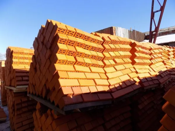 Кирпич керамический рядовой СПП М125 1НФ – купить по низкой цене в Екатеринбурге в интернет-магазине Стройснаб Кирпич керамический рядовой СПП М125 1НФ в Екатеринбурге