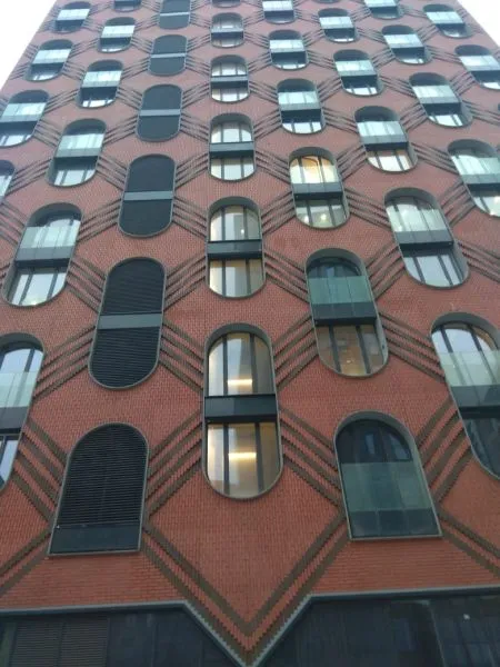 Кирпич клинкерный лицевой ЛСР Лондон красный гладкий 0,7 НФ в Екатеринбурге