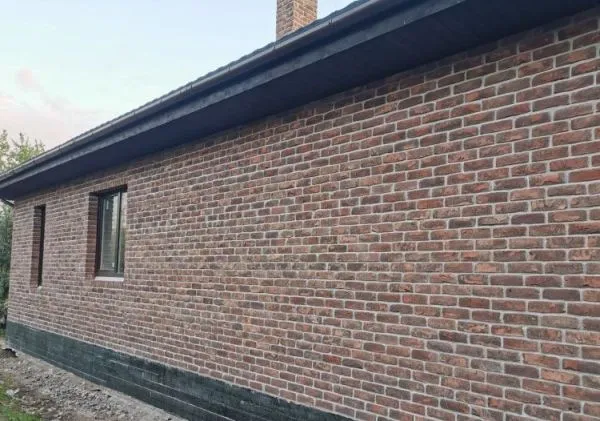 Кирпич ручной формовки Faber Jar Петровский Штандарт Черно-красный в Екатеринбурге