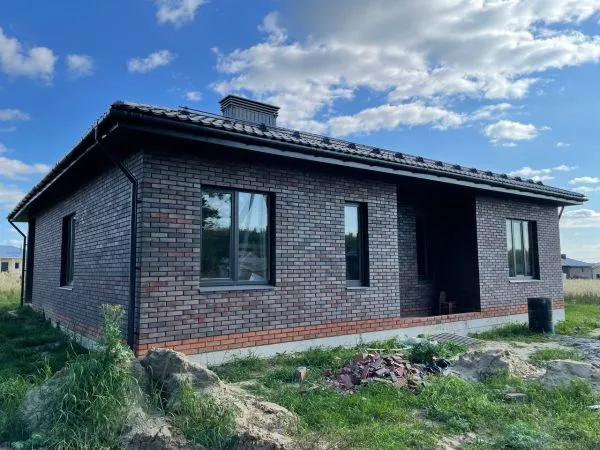 Кирпич керамический лицевой Ликолор Тайга антрацит лава 0,7 НФ в Екатеринбурге