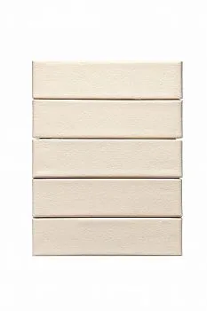 Кирпич керамический лицевой ЖКЗ белый гладкий 0,7 НФ в Екатеринбурге