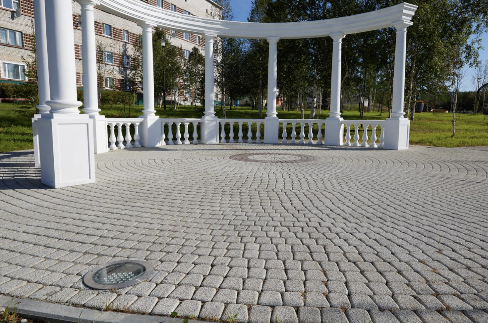 Тротуарная плитка Поревит Стандарт "Литос" Б.1.АН.6 – купить по низкой цене в Екатеринбурге в интернет-магазине Стройснаб Тротуарная плитка Поревит Стандарт "Литос" Б.1.АН.6 в Екатеринбурге