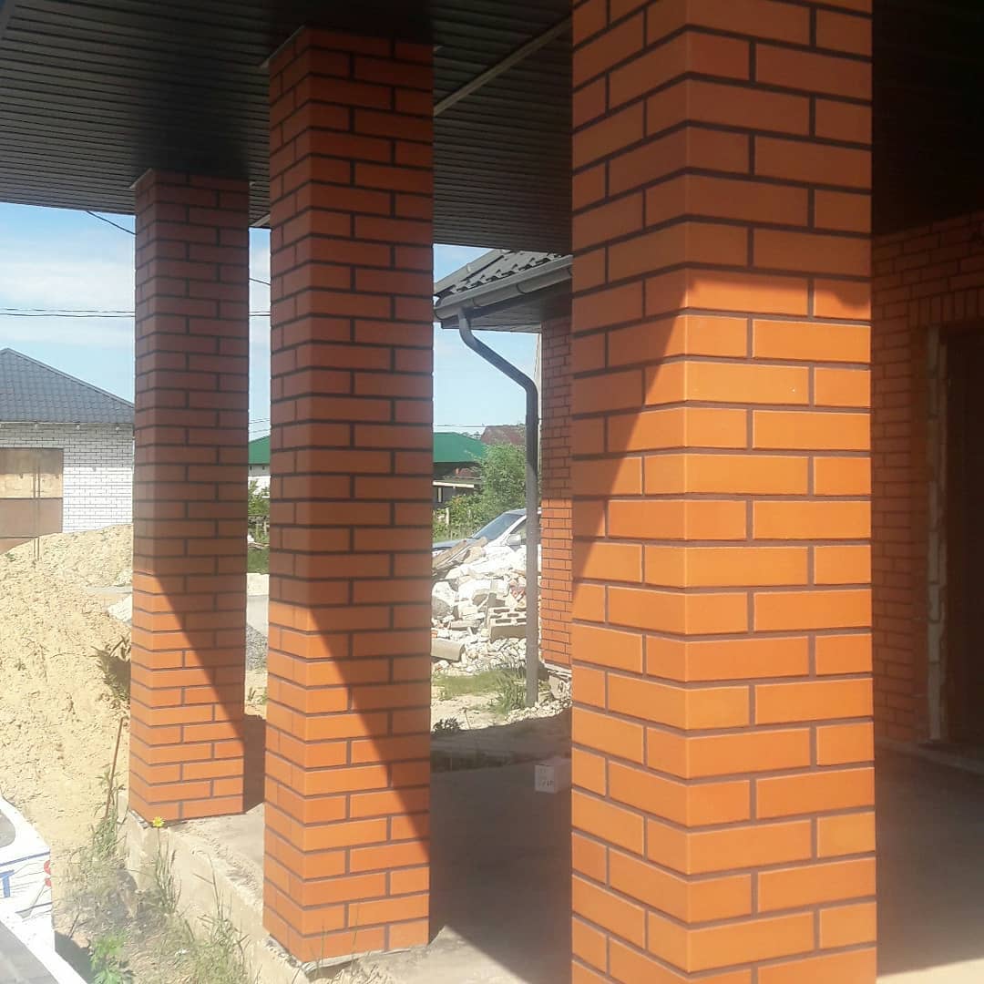 Кирпич керамический ЛСР одинарный Красный гладкий – купить по низкой цене в Екатеринбурге в интернет-магазине Стройснаб Кирпич керамический ЛСР одинарный Красный гладкий в Екатеринбурге