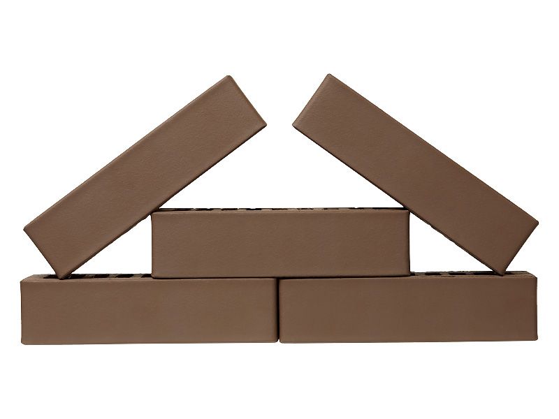 Кирпич керамический лицевой ОСМиБТ коричневый гладкий 0,7 НФ – купить по низкой цене в Екатеринбурге в интернет-магазине Стройснаб Кирпич керамический лицевой ОСМиБТ коричневый гладкий 0,7 НФ в Екатеринбурге