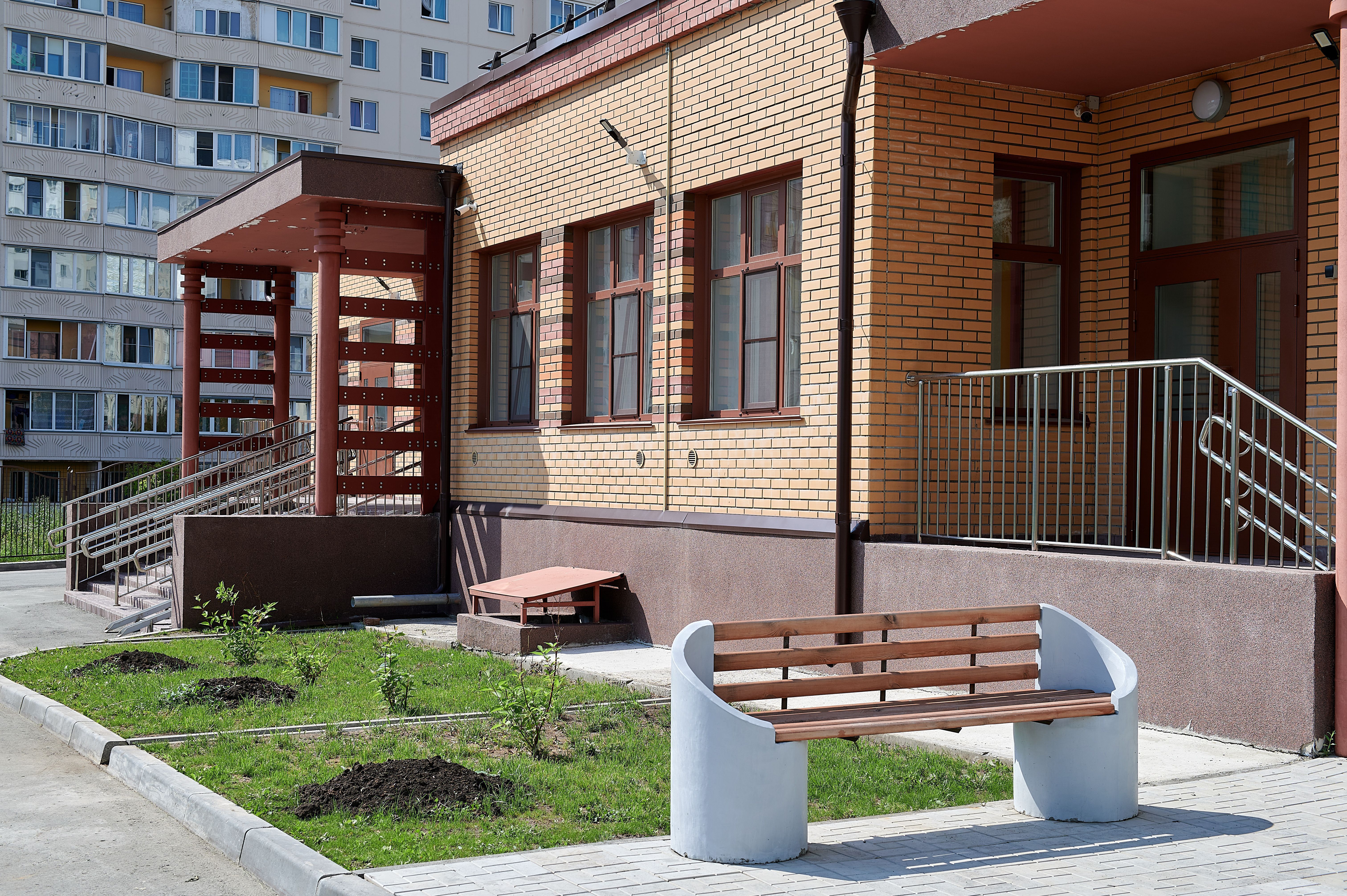 Кирпич керамический лицевой Ликолор соломенный гладкий 1 НФ – купить по низкой цене в Екатеринбурге в интернет-магазине Стройснаб Кирпич керамический лицевой Ликолор соломенный гладкий 1 НФ в Екатеринбурге