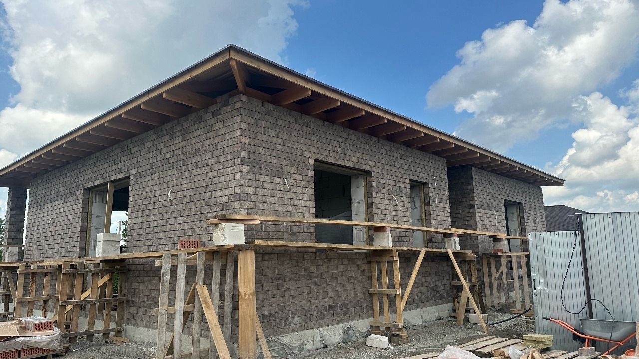 Кирпич керамический Фурбау утолщенный Туман – купить по низкой цене в Екатеринбурге в интернет-магазине Стройснаб Кирпич керамический Фурбау утолщенный Туман в Екатеринбурге