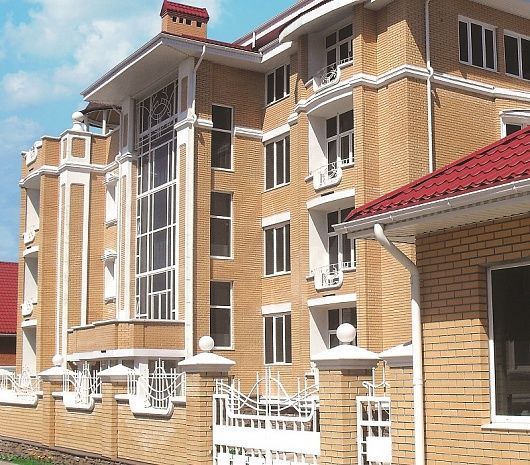 Кирпич керамический лицевой ЖКЗ соломенный гладкий 1 НФ – купить по низкой цене в Екатеринбурге в интернет-магазине Стройснаб Кирпич керамический лицевой ЖКЗ соломенный гладкий 1 НФ в Екатеринбурге