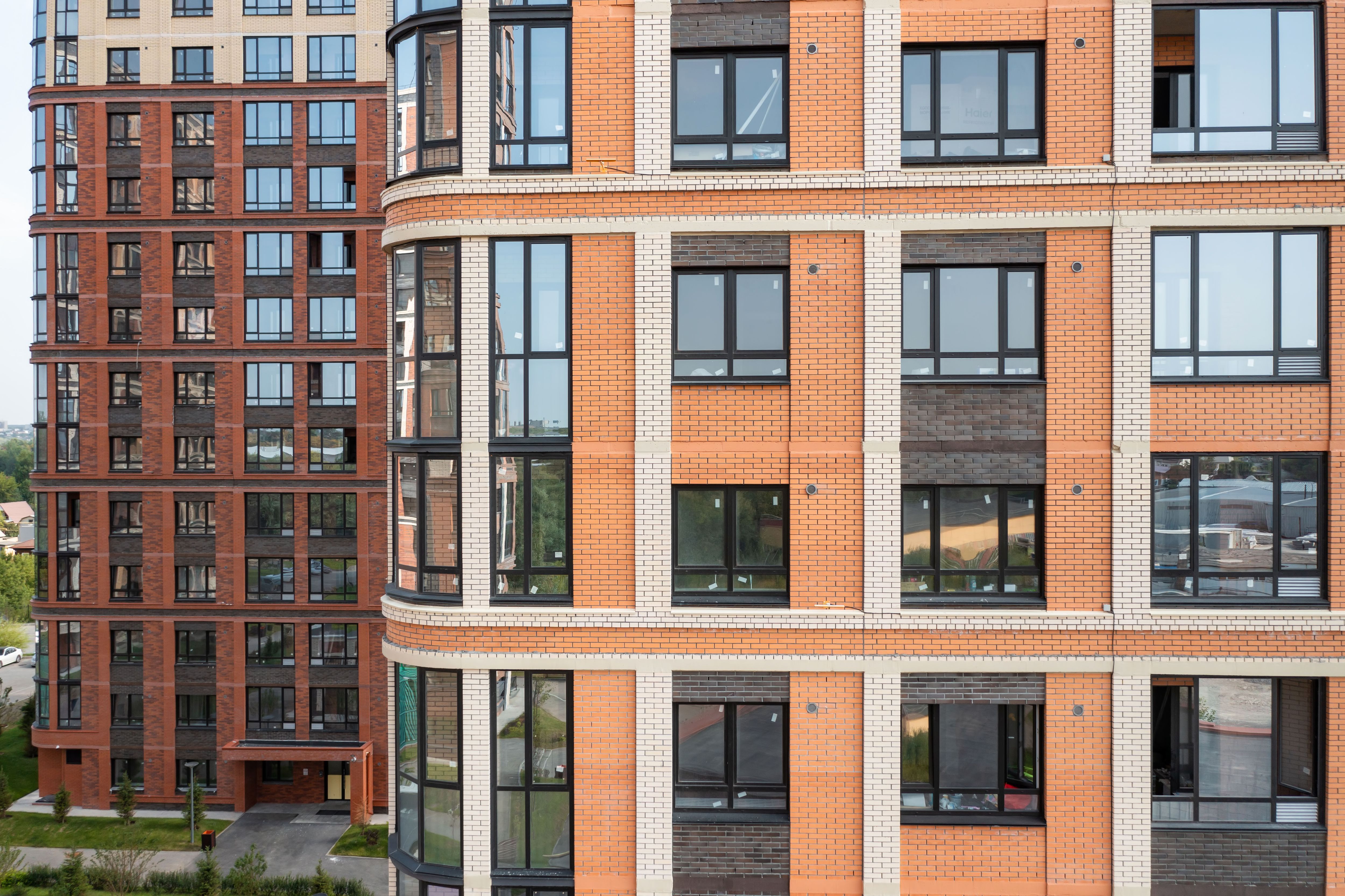 Кирпич керамический лицевой Ликолор навахо гладкий 1 НФ – купить по низкой цене в Екатеринбурге в интернет-магазине Стройснаб Кирпич керамический лицевой Ликолор навахо гладкий 1 НФ в Екатеринбурге