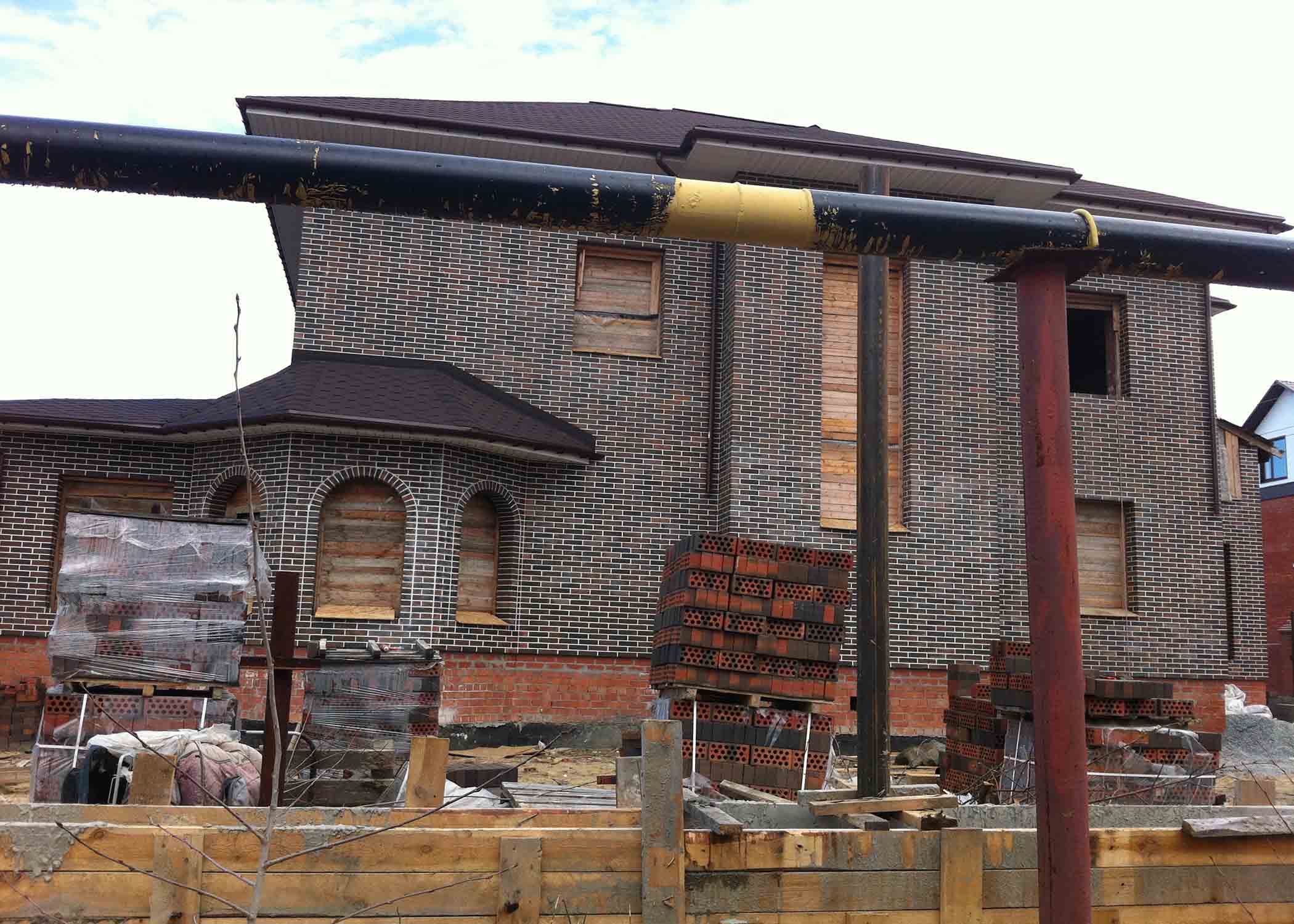 Кирпич керамический лицевой Ликолор флеш гладкий 1 НФ – купить по низкой цене в Екатеринбурге в интернет-магазине Стройснаб Кирпич керамический лицевой Ликолор флеш гладкий 1 НФ в Екатеринбурге