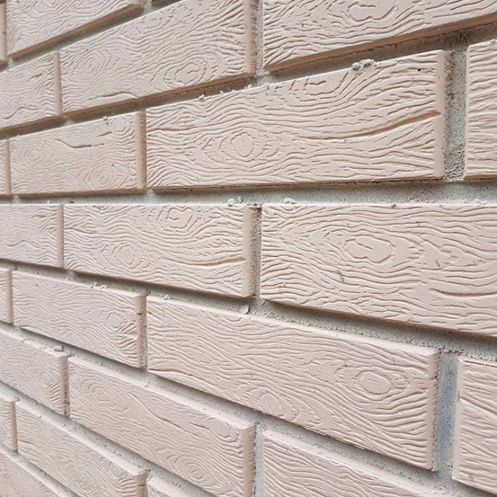 Кирпич керамический лицевой ЖКЗ слоновая кость дерево 0,7 НФ – купить по низкой цене в Екатеринбурге в интернет-магазине Стройснаб Кирпич керамический лицевой ЖКЗ слоновая кость дерево 0,7 НФ в Екатеринбурге