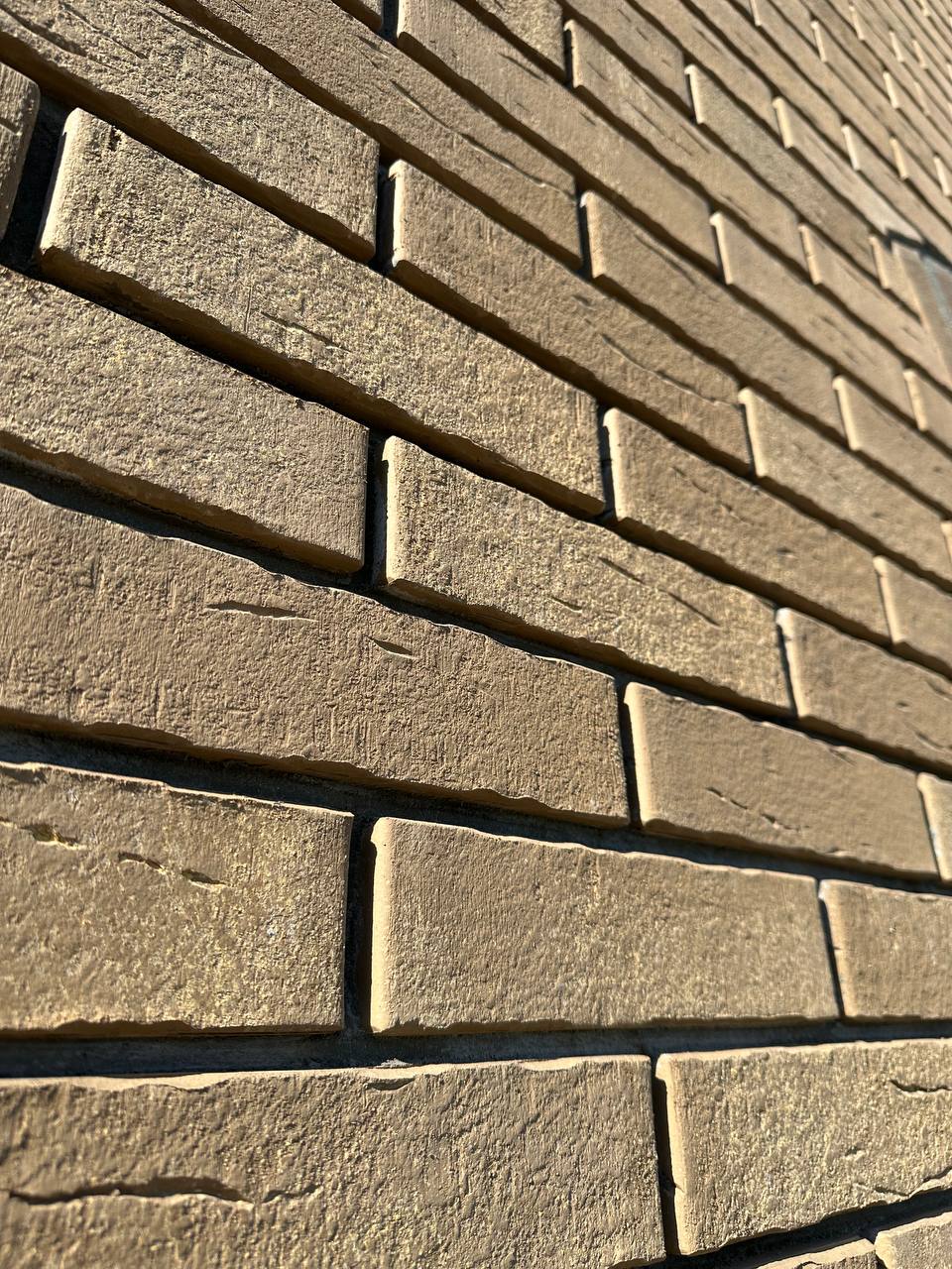 Кирпич керамический лицевой Ликолор Тайга Вулканы Хранитель времени 1 НФ – купить по низкой цене в Екатеринбурге в интернет-магазине Стройснаб Кирпич керамический лицевой Ликолор Тайга Вулканы Хранитель времени 1 НФ в Екатеринбурге