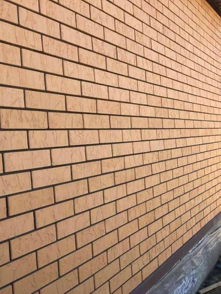 Кирпич керамический лицевой ЖКЗ соломенный скала 1,4 НФ – купить по низкой цене в Екатеринбурге в интернет-магазине Стройснаб Кирпич керамический лицевой ЖКЗ соломенный скала 1,4 НФ в Екатеринбурге