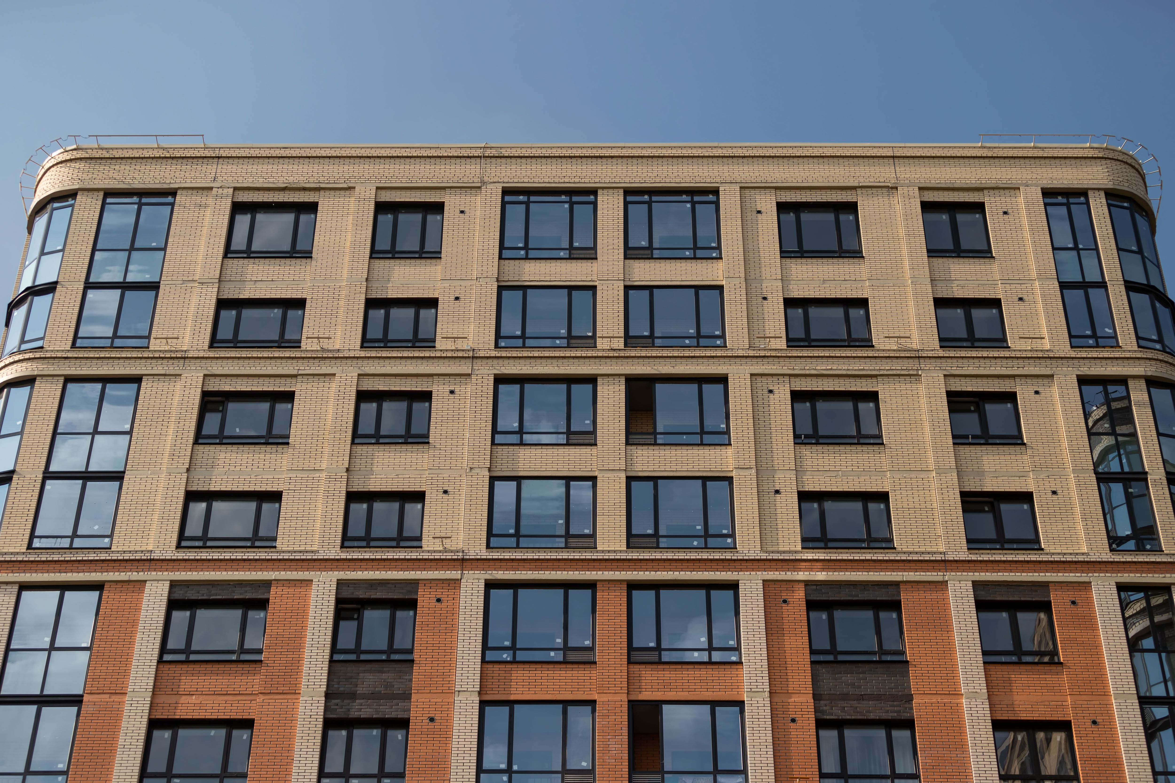 Кирпич керамический лицевой Ликолор навахо гладкий 1 НФ – купить по низкой цене в Екатеринбурге в интернет-магазине Стройснаб Кирпич керамический лицевой Ликолор навахо гладкий 1 НФ в Екатеринбурге