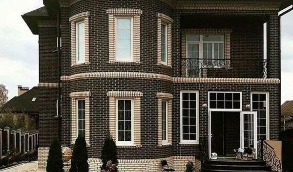 Клинкер фасадный ЛСР 0,71 НФ чёрный "Рейкьявик" матовый – купить по низкой цене в Екатеринбурге в интернет-магазине Стройснаб Клинкер фасадный ЛСР 0,71 НФ чёрный "Рейкьявик" матовый в Екатеринбурге