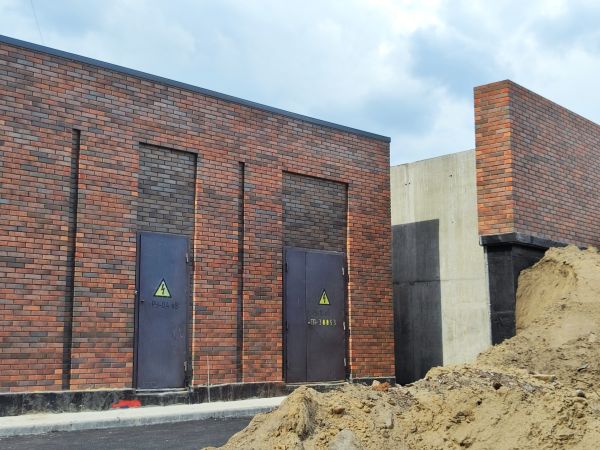 Кирпич керамический лицевой Ликолор Тайга морион на заре мрамор 0,7 НФ – купить по низкой цене в Екатеринбурге в интернет-магазине Стройснаб Кирпич керамический лицевой Ликолор Тайга морион на заре мрамор 0,7 НФ в Екатеринбурге