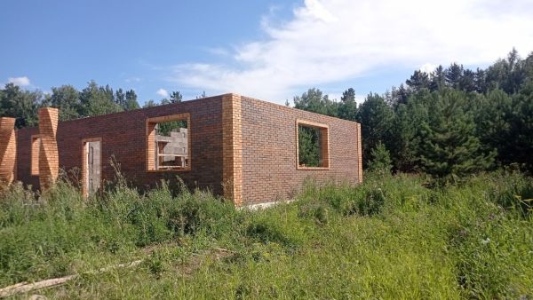 Кирпич керамический лицевой Ликолор Тайга борус гладкий 0,7 НФ в Екатеринбурге
