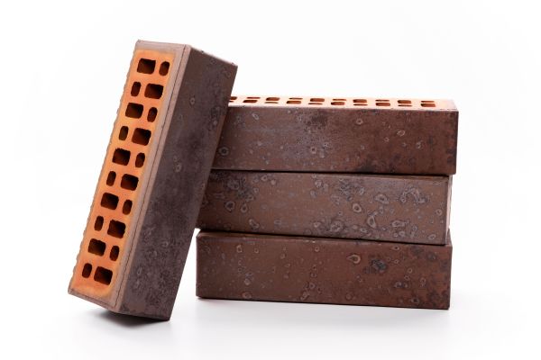 Кирпич керамический лицевой Ликолор Тайга морион юг гладкий 0,7 НФ – купить по низкой цене в Екатеринбурге в интернет-магазине Стройснаб Кирпич керамический лицевой Ликолор Тайга морион юг гладкий 0,7 НФ в Екатеринбурге