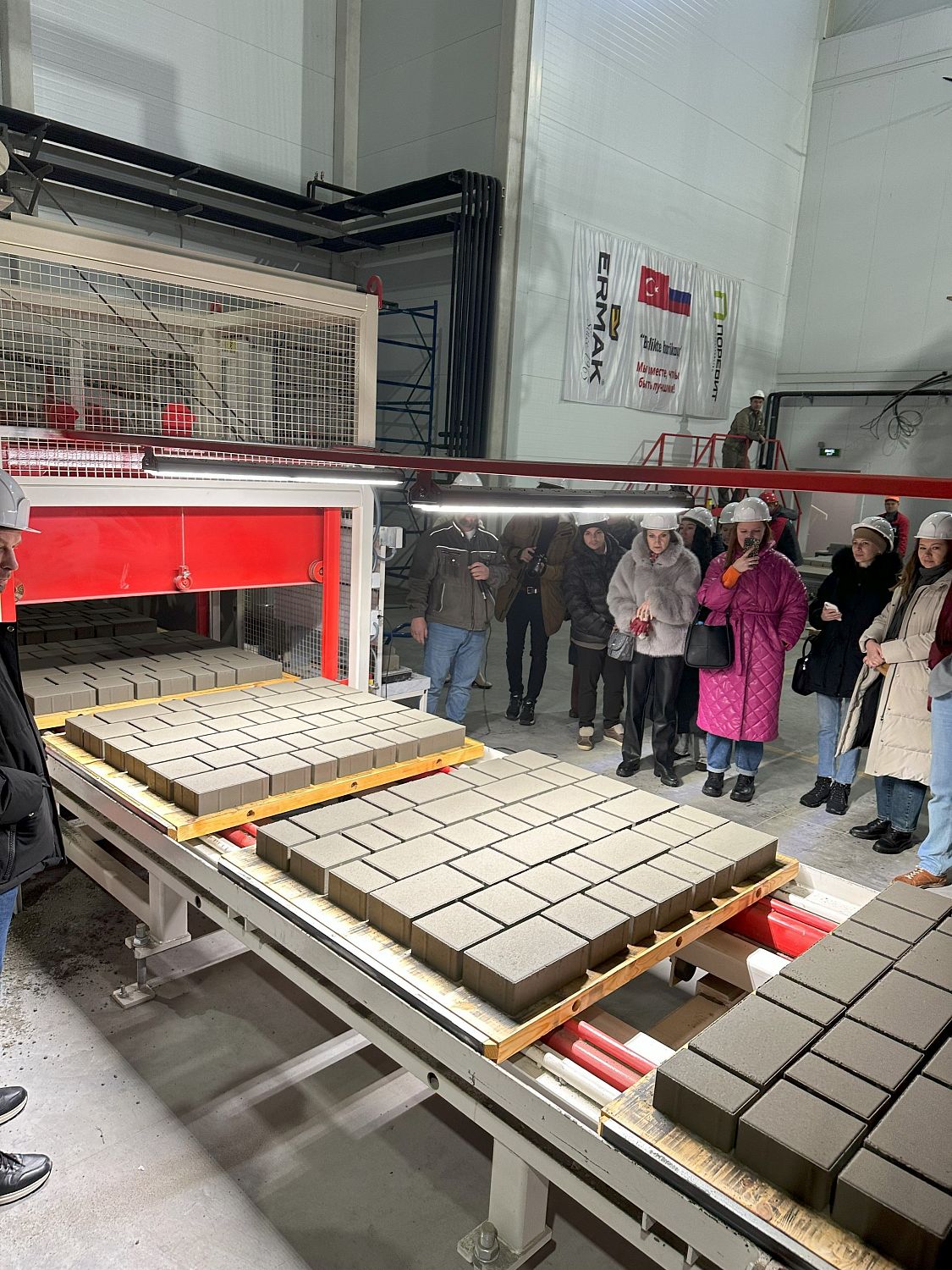 Экскурсия на новый завод «Поревит» в Екатеринбурге: вдохновение для застройщиков и проектировщиков. Экскурсия на новый завод «Поревит» в Екатеринбурге: вдохновение для застройщиков и проектировщиков.