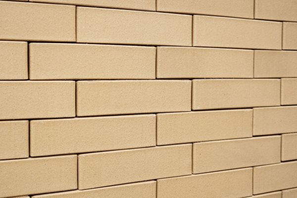 Кирпич керамический лицевой Ликолор клинкер бежевый гладкий 0,7 НФ – купить по низкой цене в Екатеринбурге в интернет-магазине Стройснаб Кирпич керамический лицевой Ликолор клинкер бежевый гладкий 0,7 НФ в Екатеринбурге